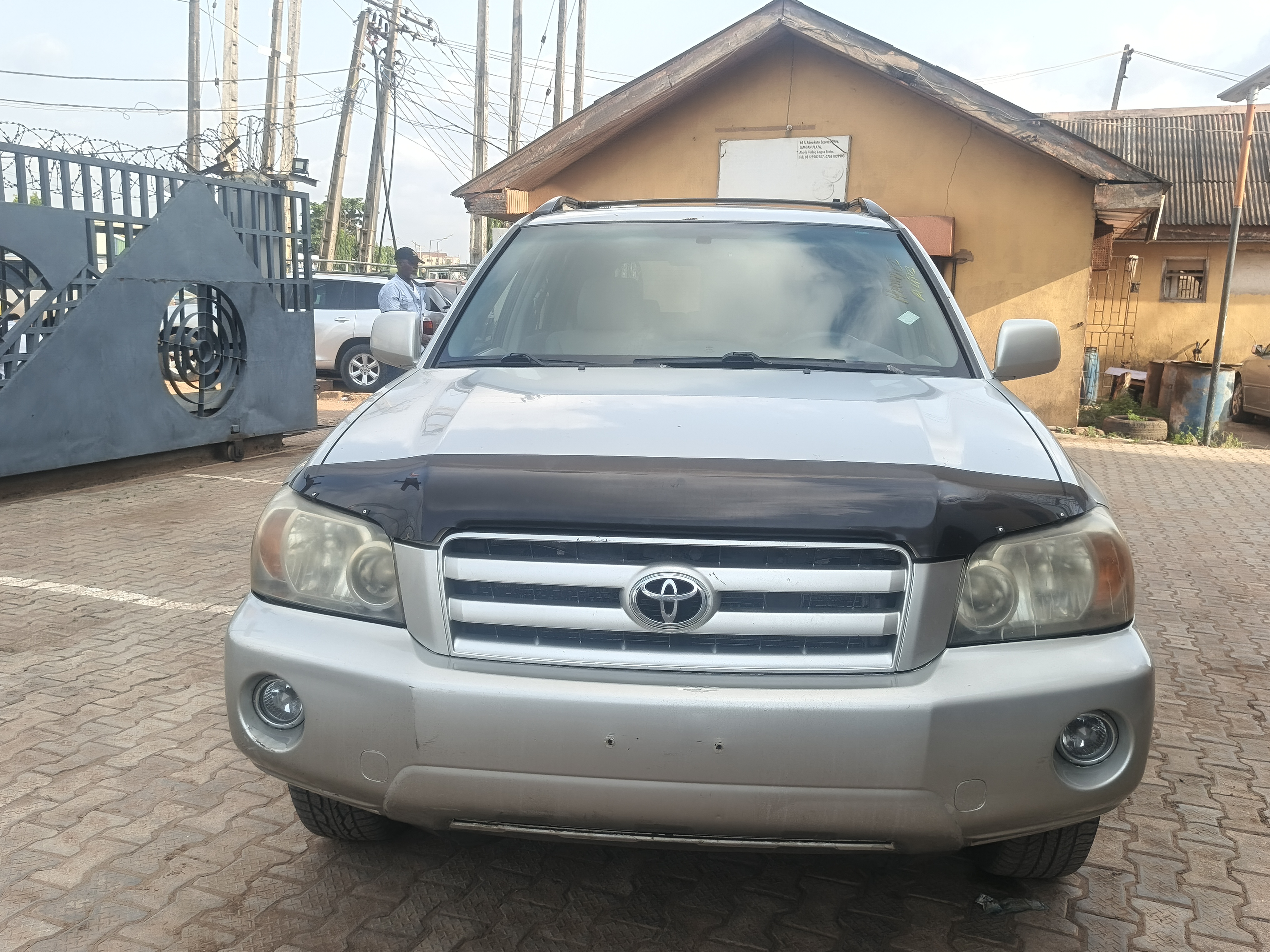 Listing image 2