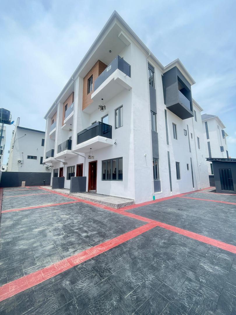 4bedroom duplex